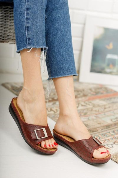 

slippers women burgundy buckle detail, Black