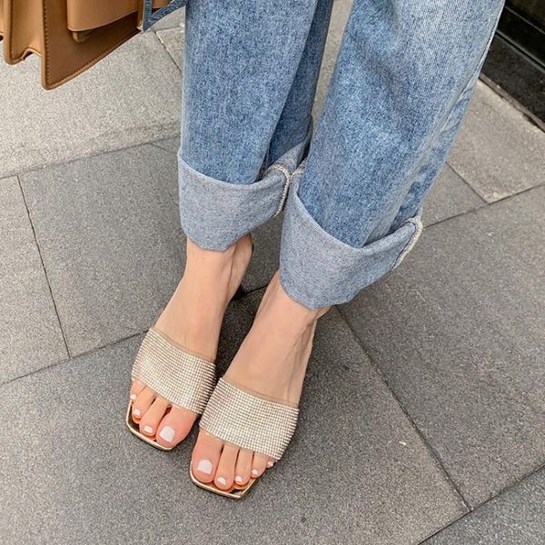 

slippers 2021 summer korean diamond with simple thick heel women's sandals, versatile metal high heels, Black