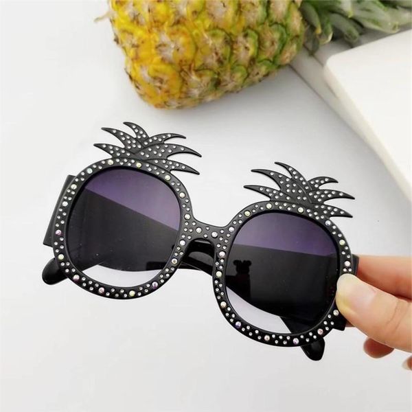

fashionable sun frames crystal mincl/ pineapple shaped diamond sunglasses women fashion round sun glasses female unique luxury eyewear fml, Black