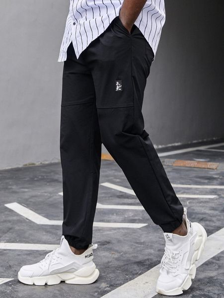 

extended sizes men chinese letter patch detail pants g6nj#, Black