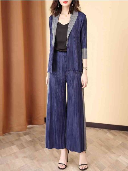 

dresses miyake fold pleated three quart turn-down collar coat + wide leg pants patchwork two-piece set, White