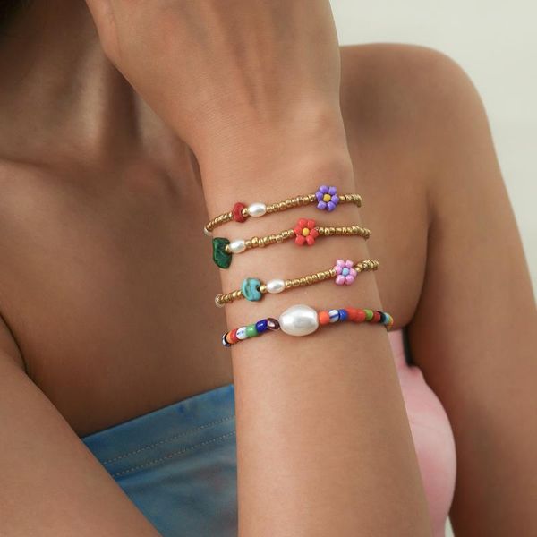

charm bracelets 2021 4 pcs/set daisy flower colorful beads stone pearl strand bracelet handmade woven wristlets for women jewelry, Golden;silver