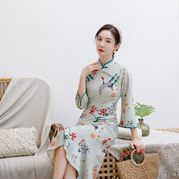 

mandarin collar velvet qipao chinese high-split mid-length cheongsam stage show dresses for women plus size 3xl 4xl ethnic clothing, Red