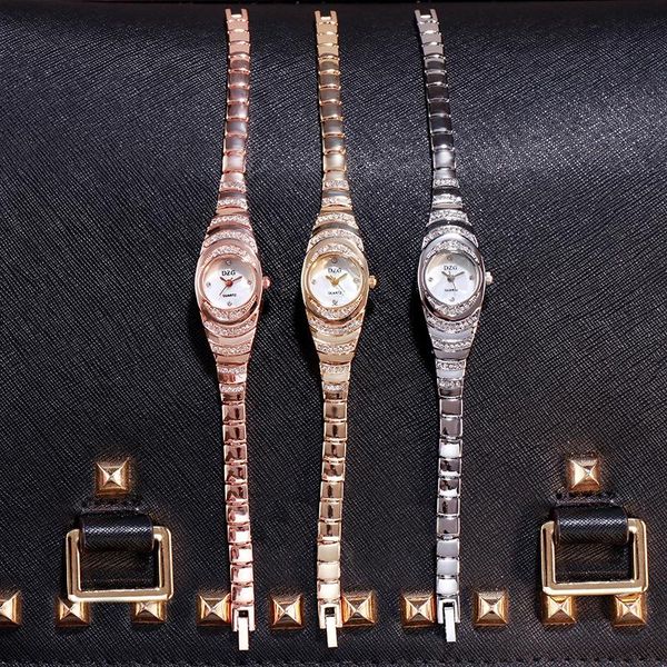 

wristwatches ladies watch small dial steel band quartz casual simple temperament, Slivery;brown