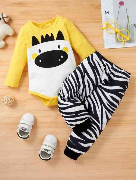 

baby cartoon graphic bodysuit & zebra striped sweatpants she, White