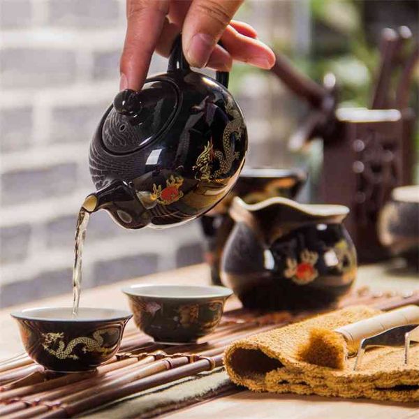 Teiera cinese dipinta a mano in ceramica fatta a mano Bollitore con infusore Kung Fu Drinkware Fiore di alta qualità 210621