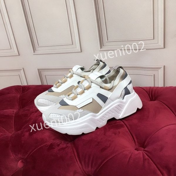 

mens womens boots sports shoes desigers track 3.0 black red white pink gray orange fluorescent low-running shoess luxury trainers neaker hc2