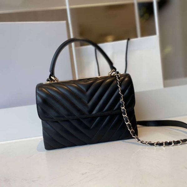 

designer luxury2020 new style sheep skin much interlayer perfect handiwork hand shoulder back slanting back can be go shopping for 92236 gra