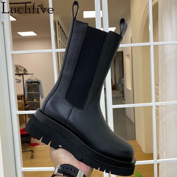 

boots plush inside winter round toe leather for women slip on platform shoes runway 2021 black white ladies