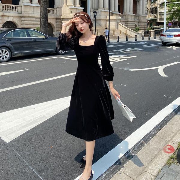 

casual dresses french retro velvet dress autumn temperament square neck close waist thin medium length hepburn style small black, Black;gray