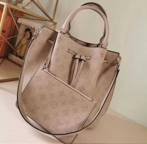 

bag european iconic totes brand sweet and fresh designer and american handbags luxury handles shoulder bags m54403 cross female body bag