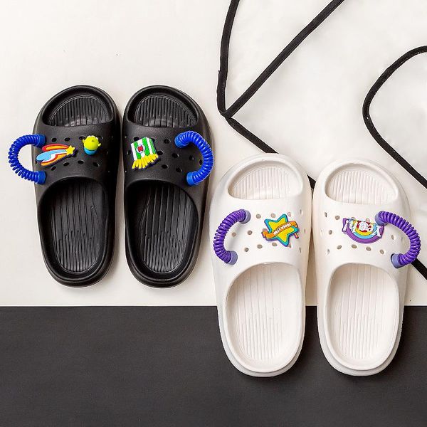 

arrival children' sandals for 2021 summer breathable stylish hollow out hole boy' and girl' slippers kids cartoon slipper, Black;grey