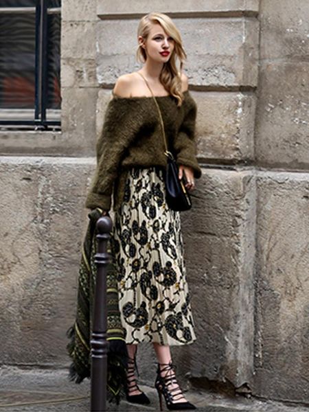 

autumn/winter women's skirts floral chiffon fold skirt mid-length print large swing mid-waist street fashion wome, Black