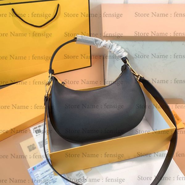 

graphy half moon shaped shoulder bag designer 2022 ss hobo underarm bag with vintage gold metal letter luxury womans handle bags cross body