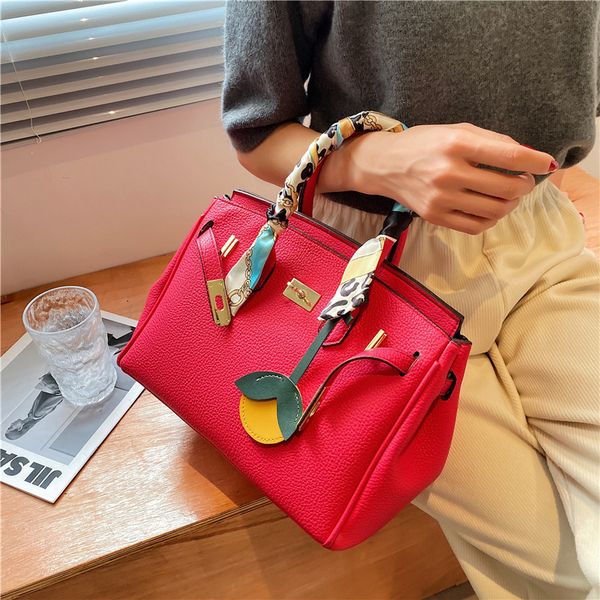 

red bride 2021 new litchi pattern portable kelly large capacity wedding bag female