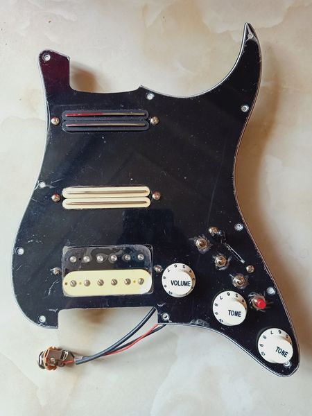 Precablato US Pickguard SSH Zebra Humbucker Alnico Pickup 3 Single Cut 7 Way Switch Cablaggio multifunzione