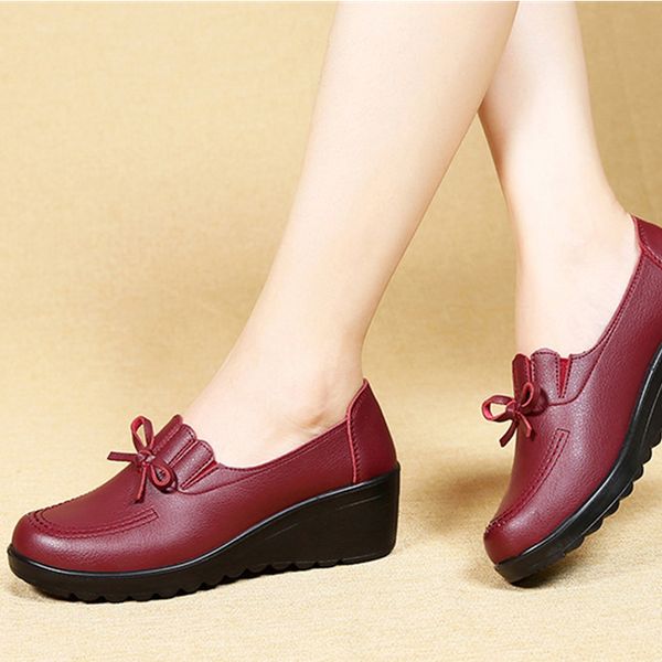 

autumn new fashion slip on women high heels shoes woman wedges leather unique comfortable casual shoes women pumps 35-41, Black