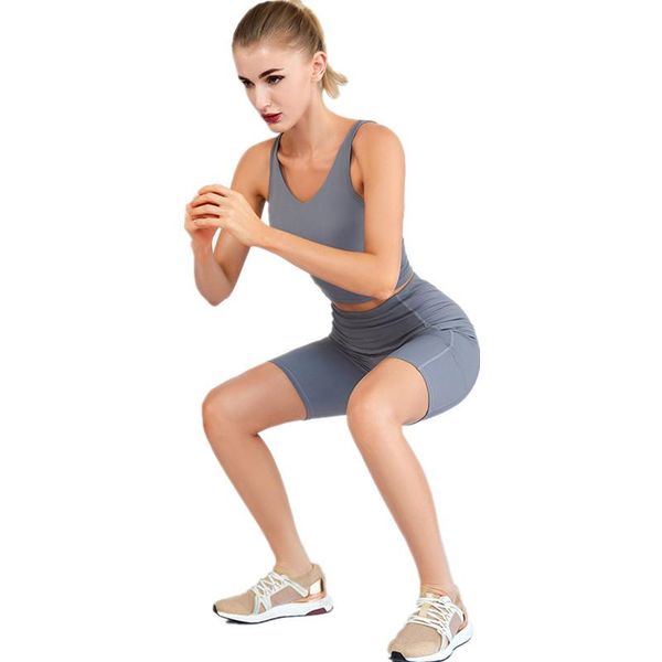 

yoga outfit set women double-sided nylon sleeveless shockproof sports vest with pad & high waist shorts 2 pcs running suits
