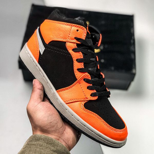 

qpem basketball shoes turbo green high quaility mid og 1s women banned bred chicago black toe court purple storm blue premium sneakersxyhd
