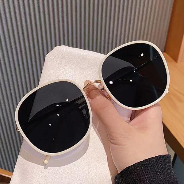 

sunglasses fashion women oversized designer vintage ladies round sun glasses female shades eyewear, White;black