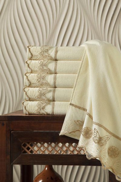 

Cotton Laced Adult Velvet Absorbent Fabric Coral Towel For Home Bathroom Sets