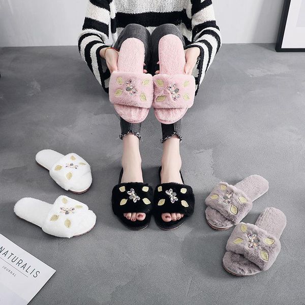 

slippers 2021 creative crystal bee women house winter warm shoes woman slip on flats slides female faux fur, Black
