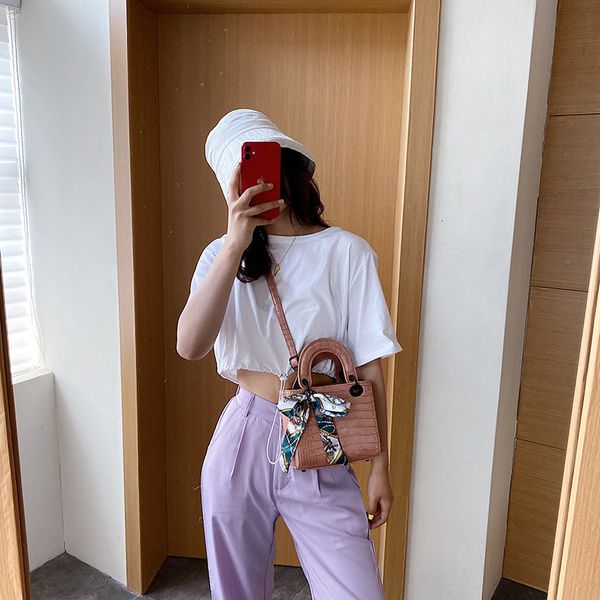

versatile classic 2020 and summer fashionable crocodile pattern princess diana bag, silk scarf, women's portable messenger bag