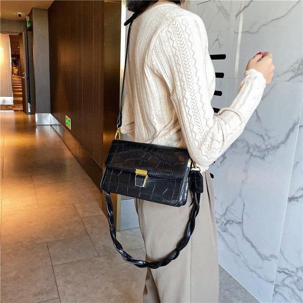 

evening bags 2021 leather soft crossbody for women luxury designer vintage shoulder twisted braid ladies messenger bag