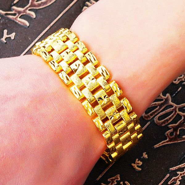 

chain of 24k gold plated domineering men's watch simple style, Black