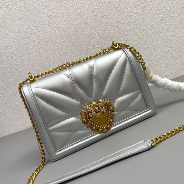 

5aaaaa classic bow love logo ladies messenger bag pure cowhide fashion shoulder bag with serial number size 26*18*7.5cm quality
