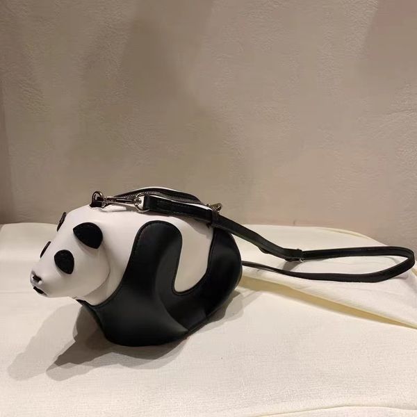 

2021 new panda cute messenger bag