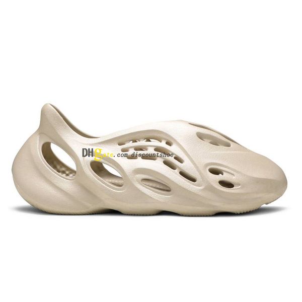 

kanye foam runner sand sandals slippers flip flop version fy4567 ysj, Black