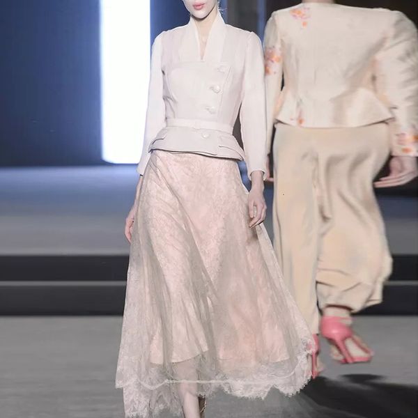 

runway style v sleeve vest jacket lace big skirt ladies quality, Black