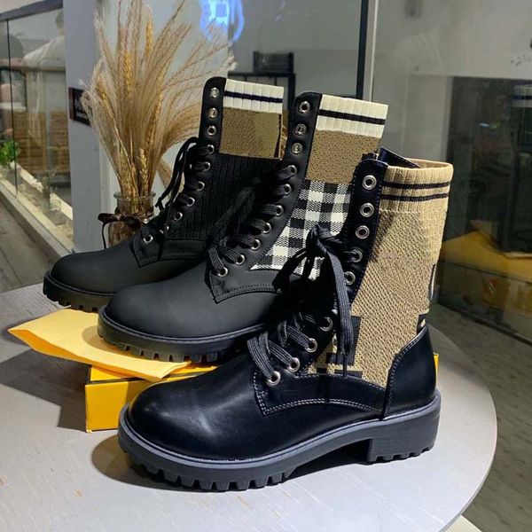 

designer womens boots martin boots are fashionable luxurious and elegant the latest style is handsome genuine leather with box to send socks, Black