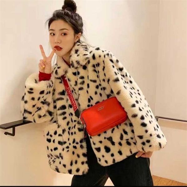 CZJMS Winter Leopard Furry Coats Womens Loose Warm Faux Fur Lady Giacche Turn Down Collar Plush Coat Moda coreana 211007