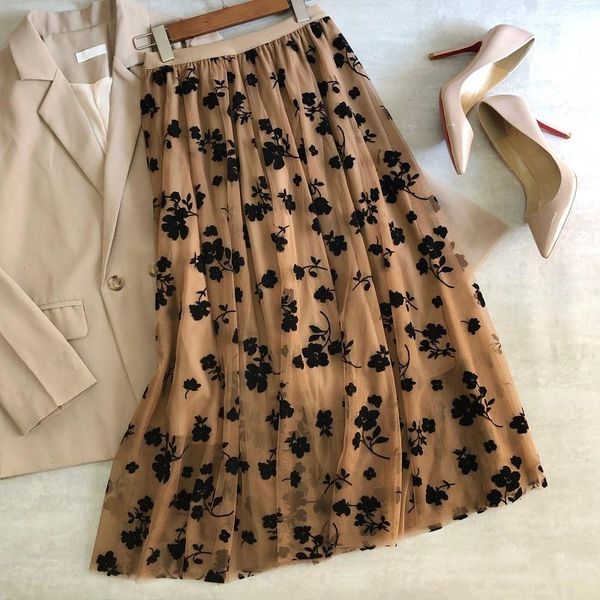 

skirts 2021 mesh long fleece floral embroidery elegant lady tulle skirt flower midi pleated womens, Black