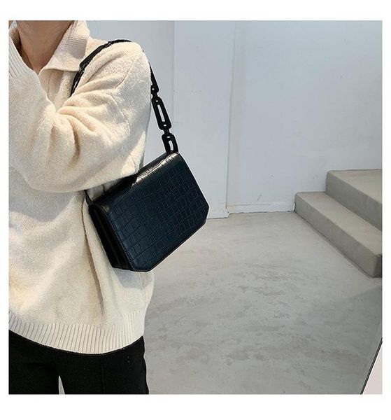 

women's shoulder bag autumn and winter fashion underarm bag retro all-match messenger bags shoulder small square brand designer female