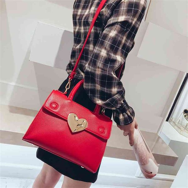 

hand women's 2021 new red bridal wedding bag