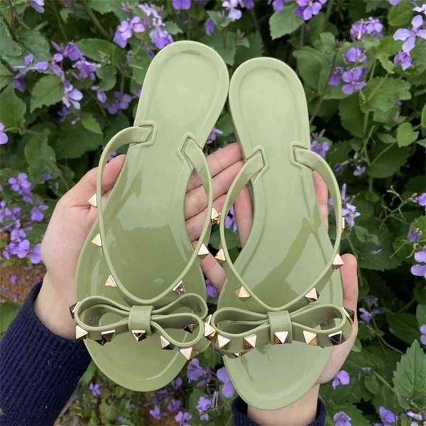 

rivets bowknot summer woman beach flip flops jelly shoes pvc slides girls sandals slip on flat with women studs slippers 210310, Black