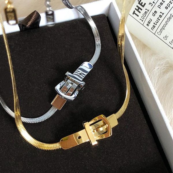 

pendant necklaces european american belt buckle design snake bone necklace for women cool girl hip hop choker clavicle chain party jewelry g, Silver