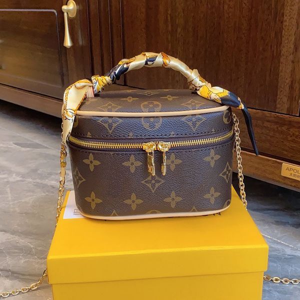 

designer totes luxury handbag fashion wallet canvas woven classic pattern cosmetic bag designers luxurys large capacity 04