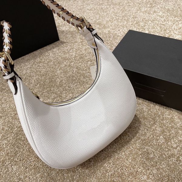 

luxurys hand bags women new cowhide woven crescent bag armpit bag shoulder designers outlet zmm
