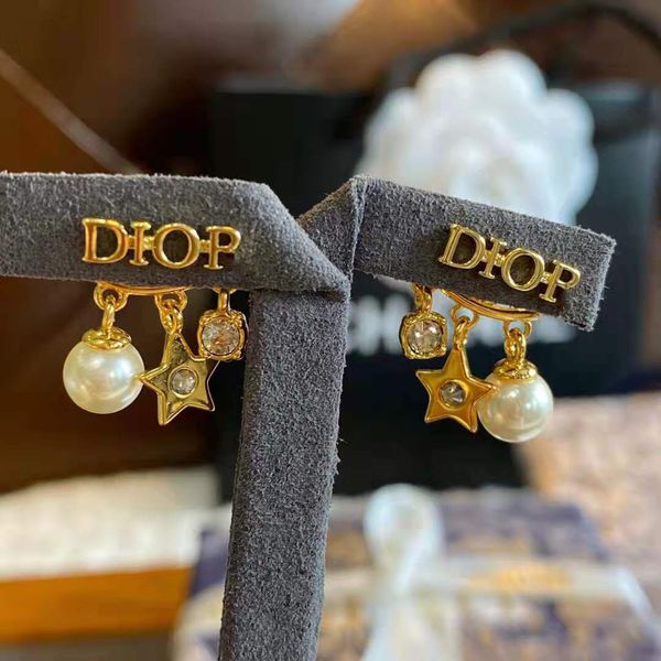 

70% off family earrings gold diamond pearl star fashion 925 silver needle female jewelry, Golden;silver