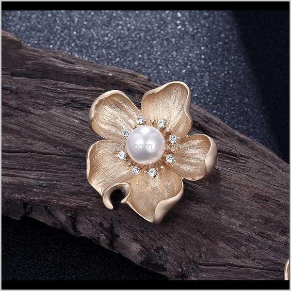

pins, brooches jewelry drop delivery 2021 fashion vintage flowers pearl brooch crystal boutonniere for women wedding flower pin coat accesso, Gray