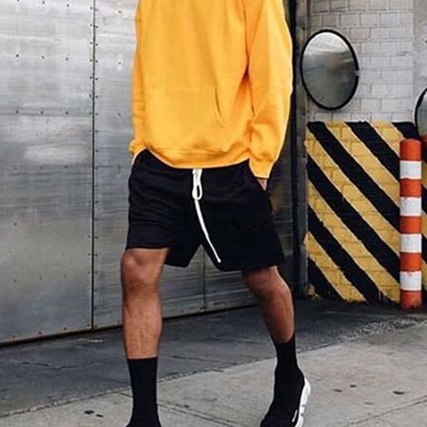 

2021 mens short pants high street drawstring elastic waist outdoor fitness sport casual breathable pant 6 color522, White;black