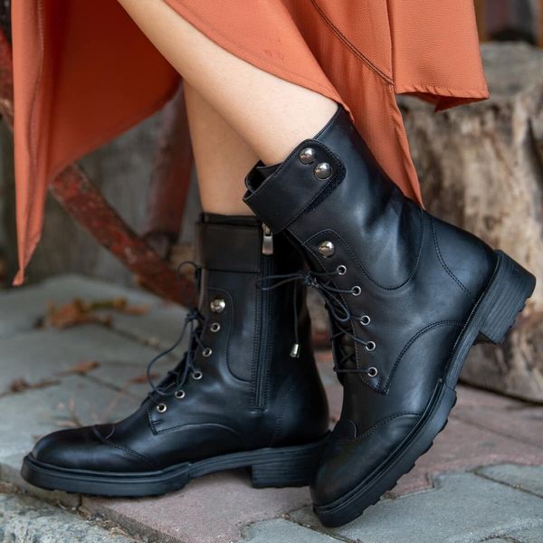 

boots jill black postal boat