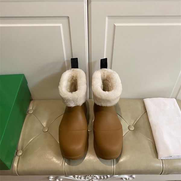 

2021 winter womens boots chelsea short ankle rain boot high heels flat sandals designer luxury rubber rois martin nylon rome, Black