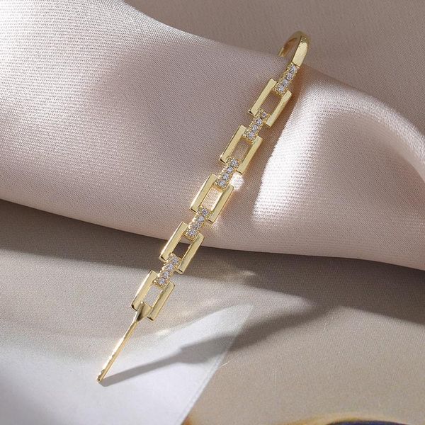 

stud emmaya modern style stick shape earring for female fascinating geomertry jewelry party fashion statement exquisite decoration, Golden;silver