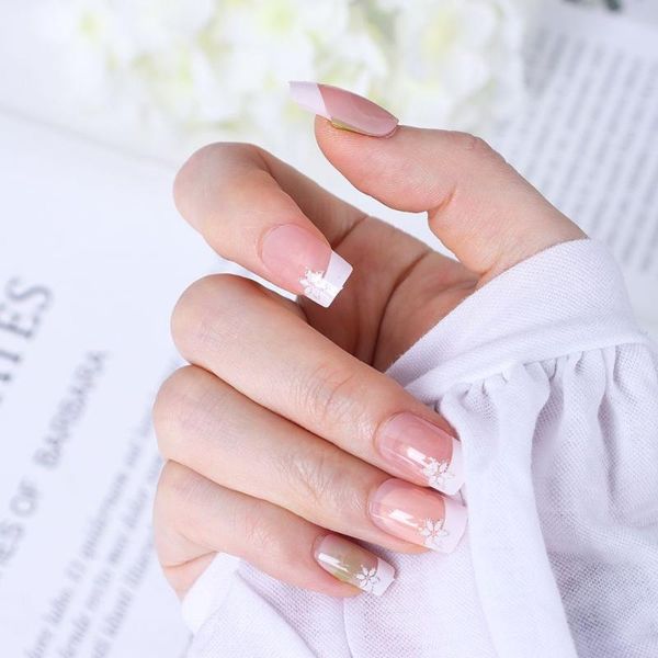 

false nails 24pcs natural temperament french simple short style acrylic classical fake with press glue diy art manicure products, Red;gold