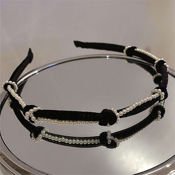 

pearl hairpin buckle net red velvet face washing pressure hoop, Black;brown